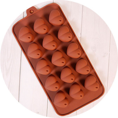 Форма для шоколада силиконовая "Сердечки" (с точкой) 20*10см 15 ячеек  630064